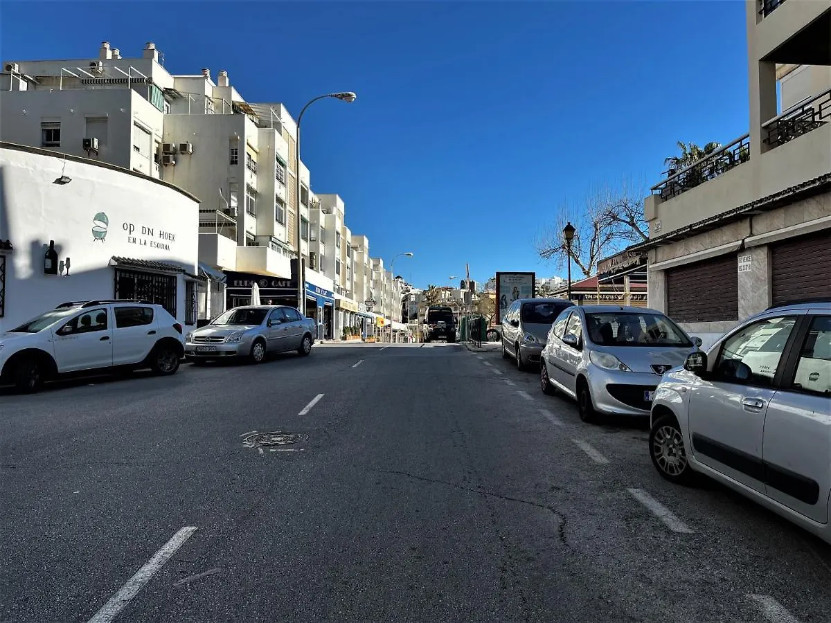 Nuc - 2 Dormitorios - Wifi - Terraza Exterior - 100 Metros Playa La Carihuela トレモリノス スペイン